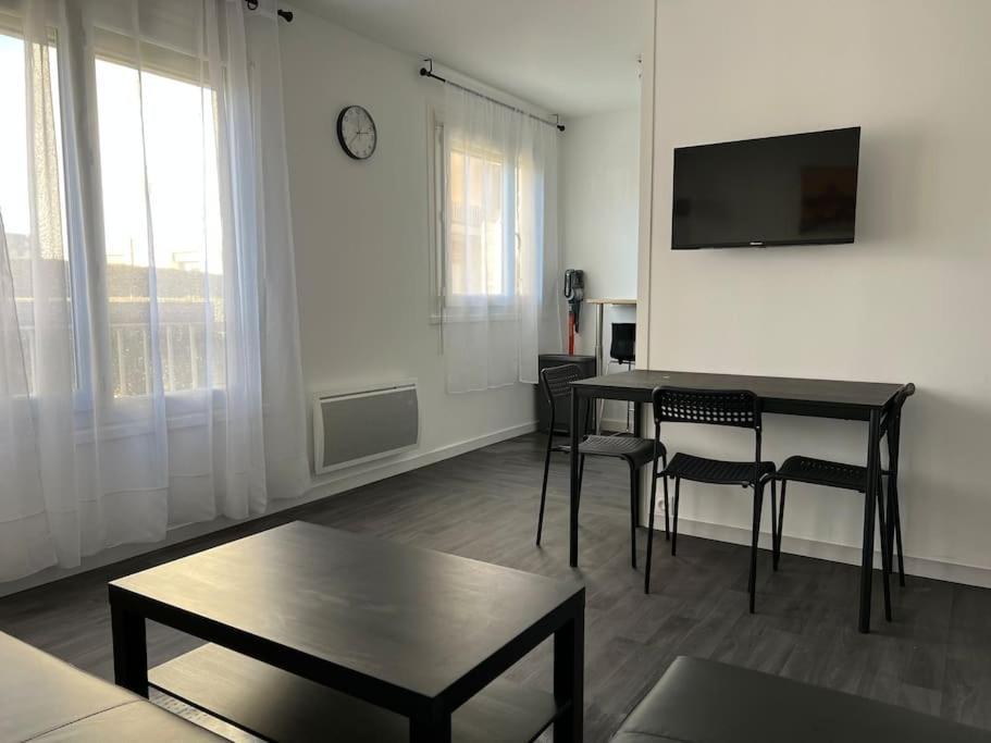 Centre - Wifi Fibre Gratuit - Jergweloh - Le Romain